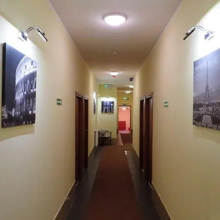 Apartmanhotel Protos 3*