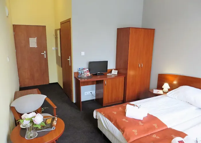 Protos מלון דירות